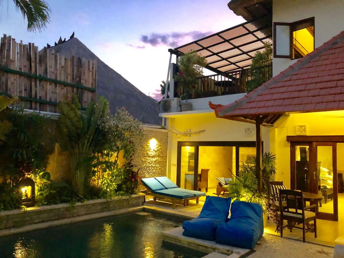 Villa Carissa Seminyak Centre, Bali By Le Ciel Hospitality Exterior photo